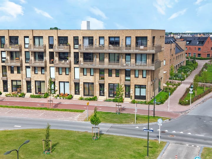 Photo of property Laan van Bovenduist 132, Amersfoort