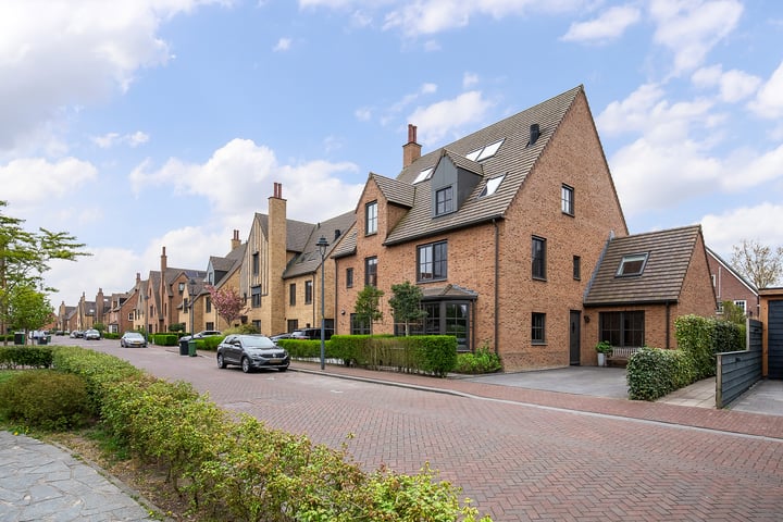 Photo of property Laan van Buckingham 23, Hoofddorp