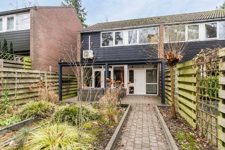 Photo of property Laan van de Bork 156, Emmen