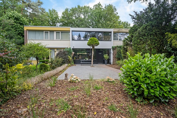 Photo of property Laan van de Eekharst 19, Emmen