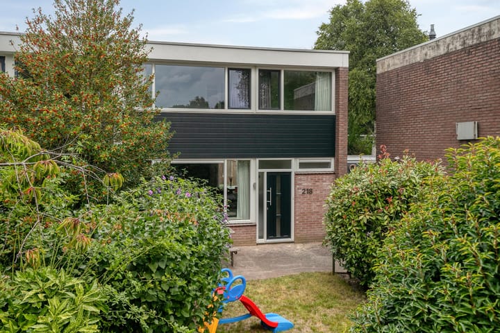 Laan van de Iemenhees 218 in Emmen