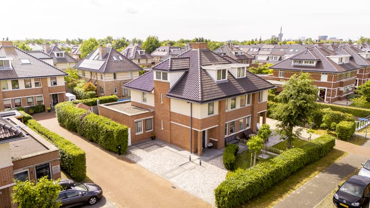 Laan van Floris de Vijfde 18 in Nootdorp
