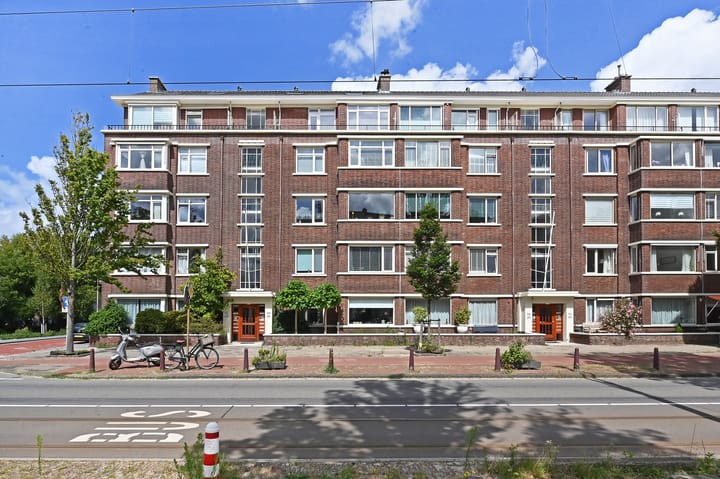 Photo of property Laan van Meerdervoort 1415, 's-Gravenhage