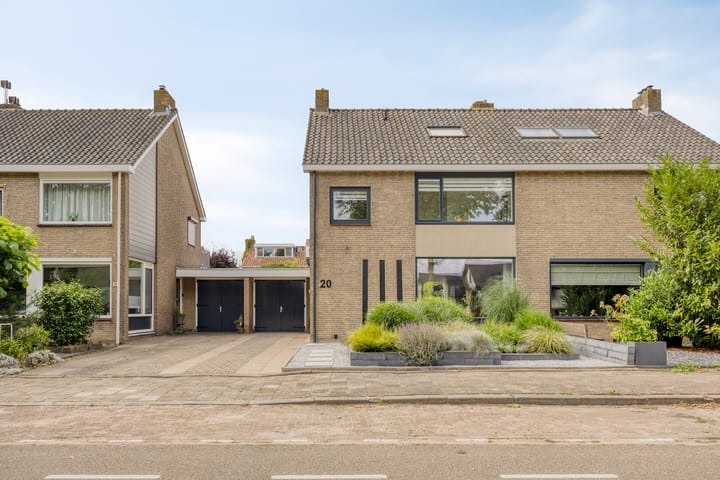 Laan van Nederhoven 20 in Zwijndrecht