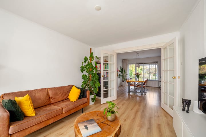 Laan van Nieuw Oosteinde 132 in Voorburg Foto