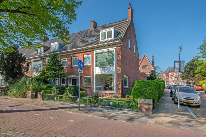 Laan van Nieuw Oosteinde 172A in Voorburg