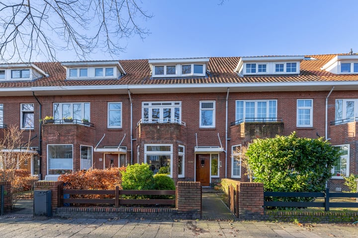 Laan van Nieuw Oosteinde 486 in Voorburg