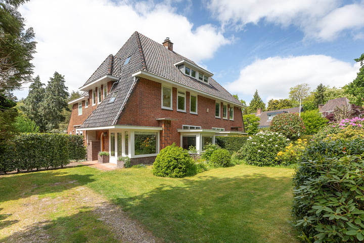 Laan van Vogelenzang 14 in Hilversum