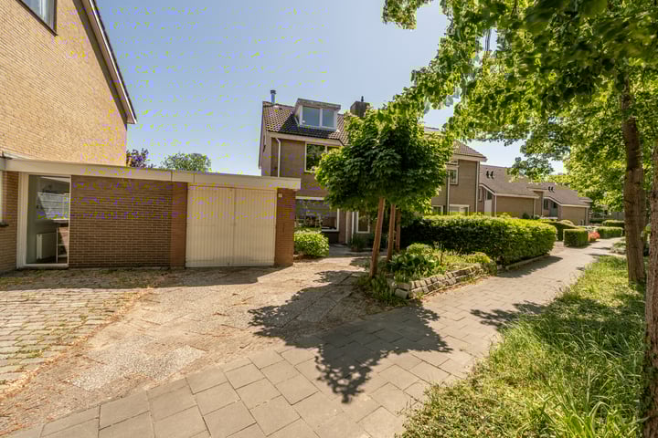 Laan van Westmolen 37 in Mijnsheerenland