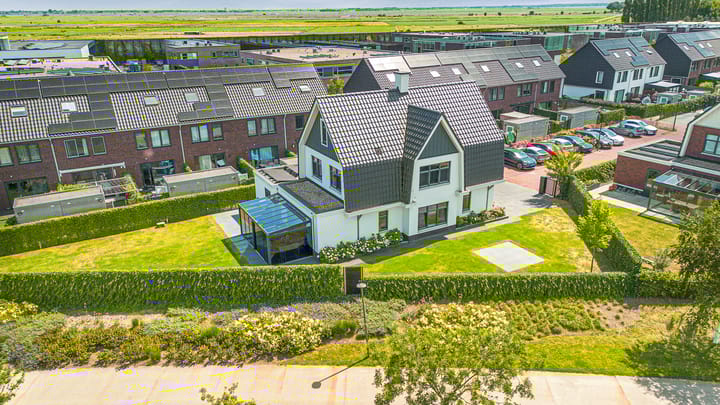 Photo of property Laantje van Calis 2, Blaricum