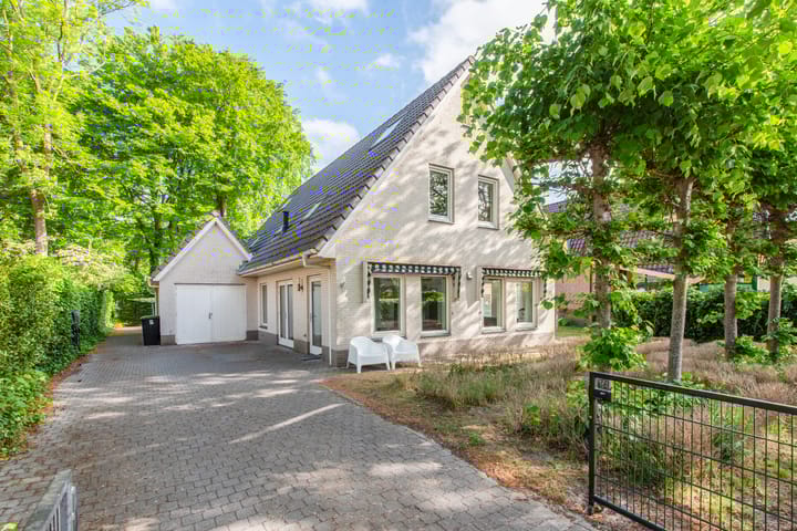 Laanweg 25 in Schoorl