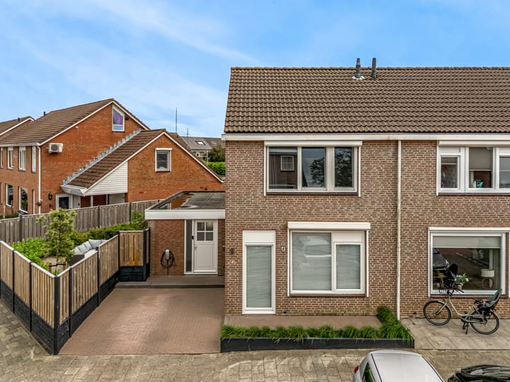 Lacon 8 in Urk