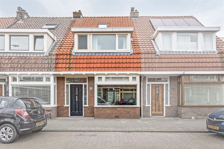 Ladderbeekstraat 98 in Velsen-Noord