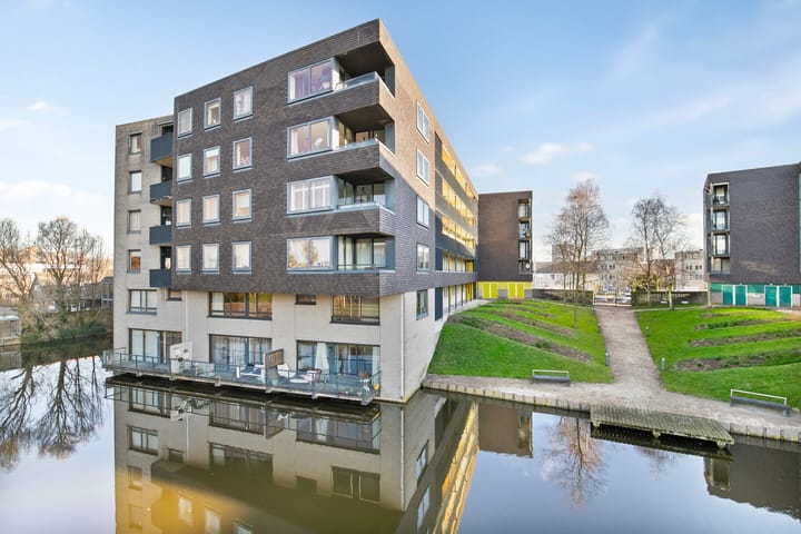 Ladogameerhof 23 in Amsterdam