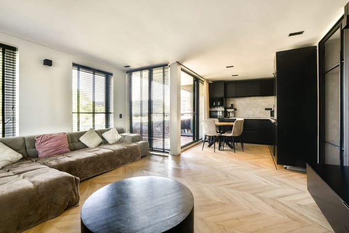 Ladogameerhof 302 in Amsterdam