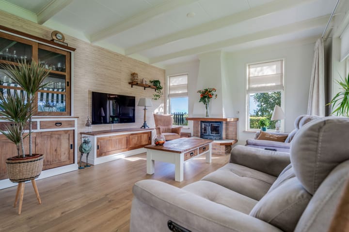 Photo of property Lage Trijnweg 28, Spijk