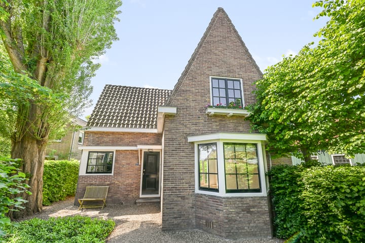 Lagedijk 13A in Zaandijk