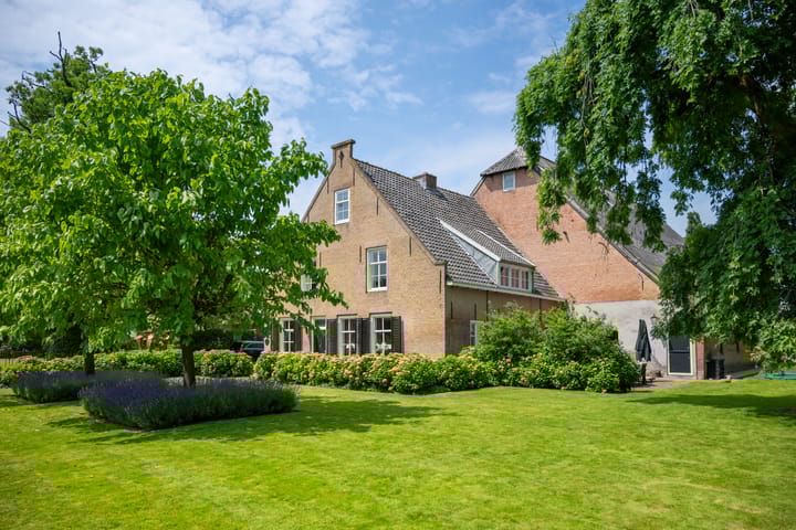 Lagendijk 88 in Ridderkerk foto