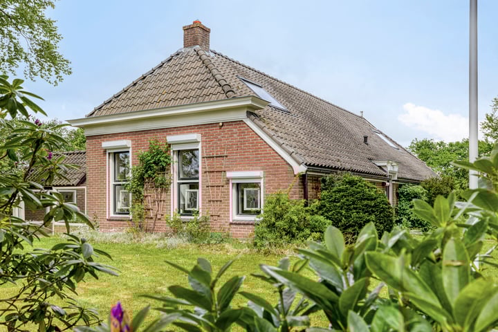 Lageweg 9 in Noordlaren