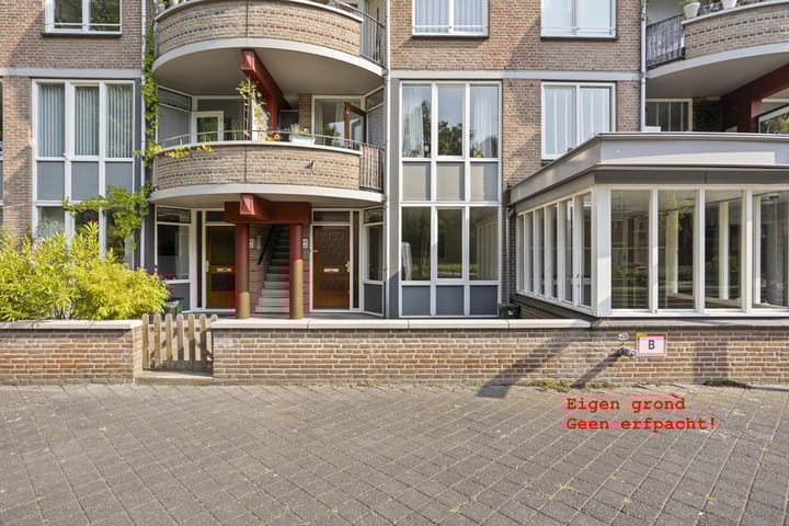 Lakenweversplein 24A in Maastricht
