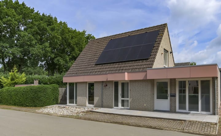 Lambertusstraat 15a in Swolgen Foto