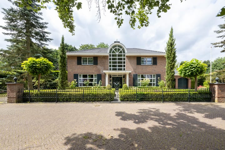 Lancashire 5 in Almelo