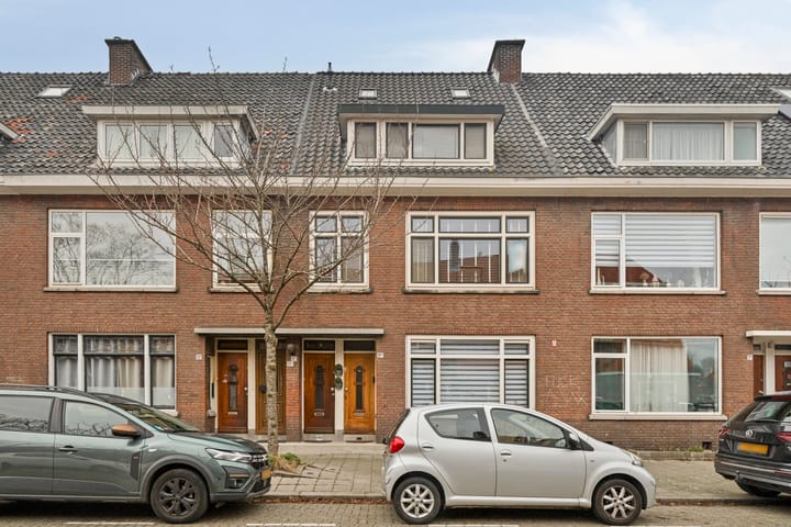 Landmanstraat 9B in Rotterdam photo
