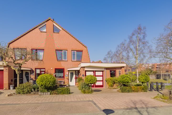 Photo of property Lange acker 2, Heemskerk