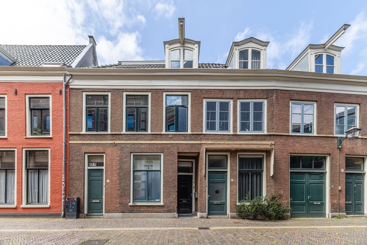Lange Begijnestraat 20B in Haarlem foto