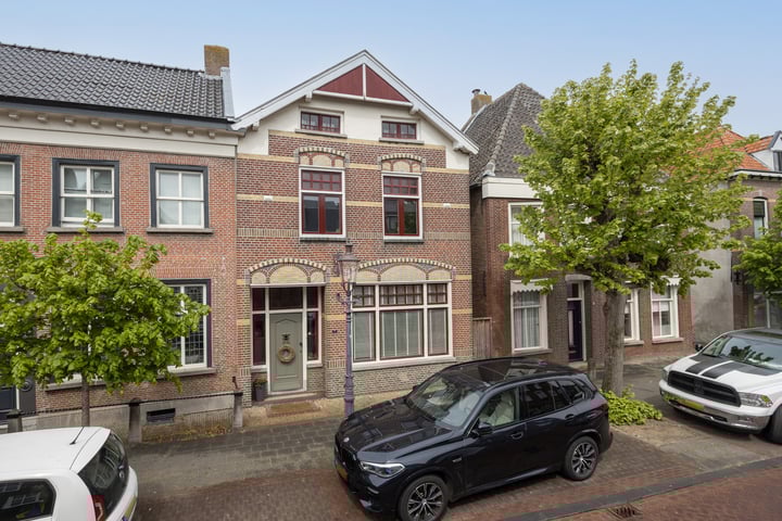 Lange Brugstraat 7 in Etten-Leur