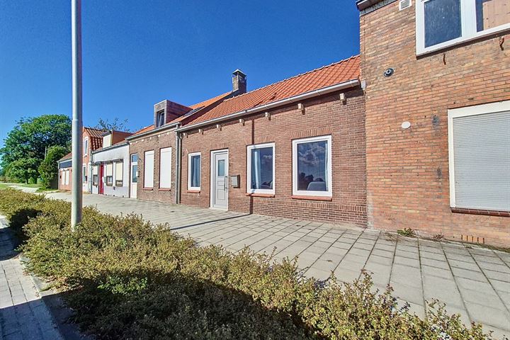 Lange Heerenstraat 61 in Schoondijke