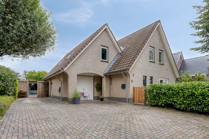 Lange Hout 13 in Assen