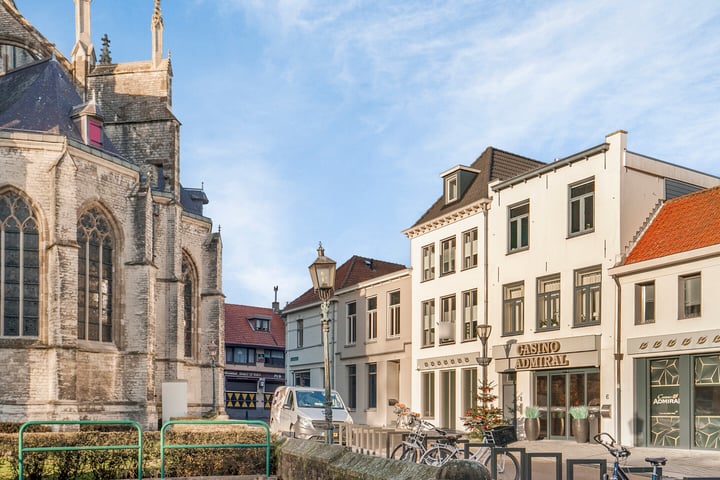 Lange Nieuwstraat 10 in Hulst