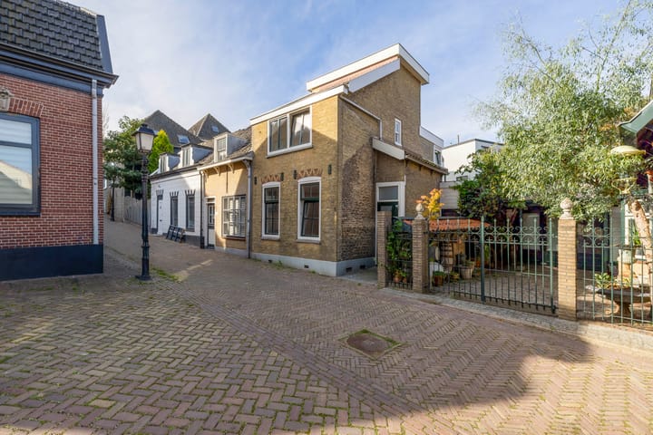 Lange Stoep 5 in Lekkerkerk