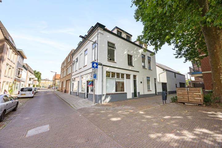 Lange Uitweg 3 in Arnhem