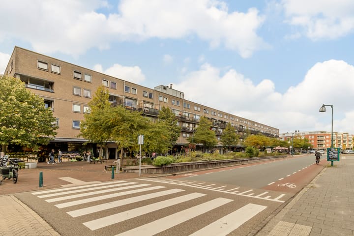 Lange Voort 125 in Oegstgeest