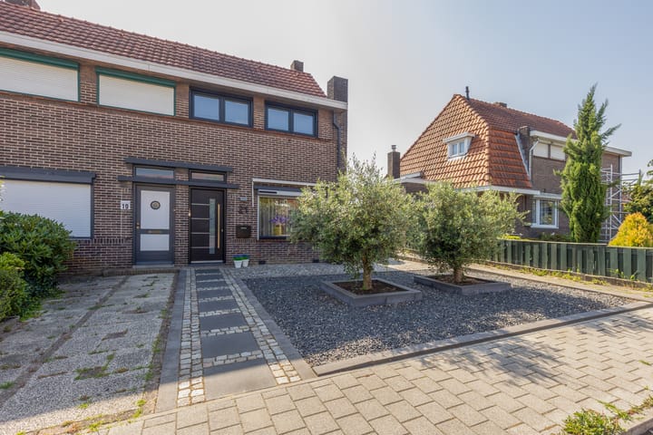 Langeberglaan 21 in Brunssum