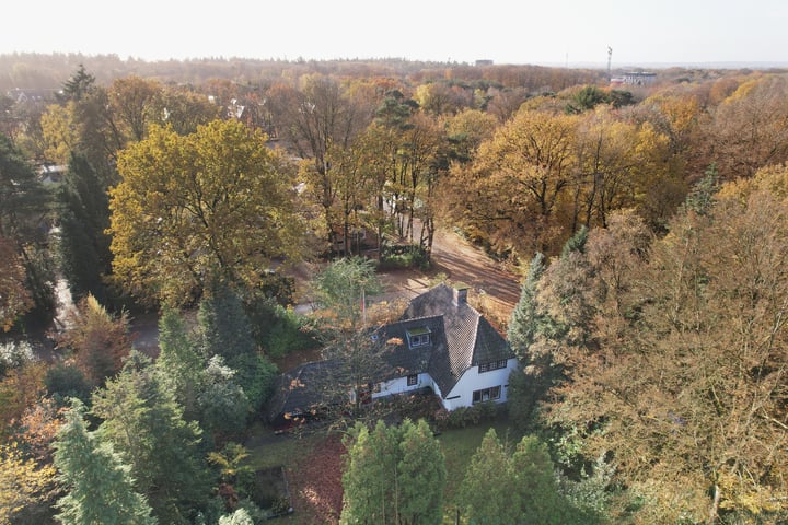 Photo of property Langenberglaan 9, Ede