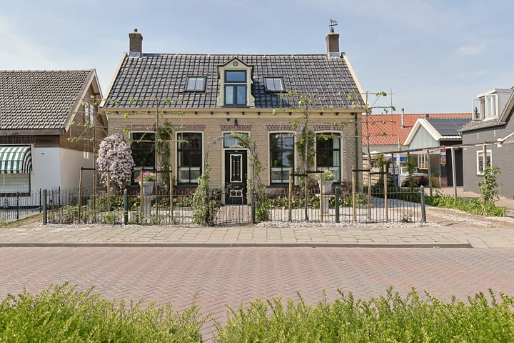 Photo of property Langeraarseweg 200, Ter Aar