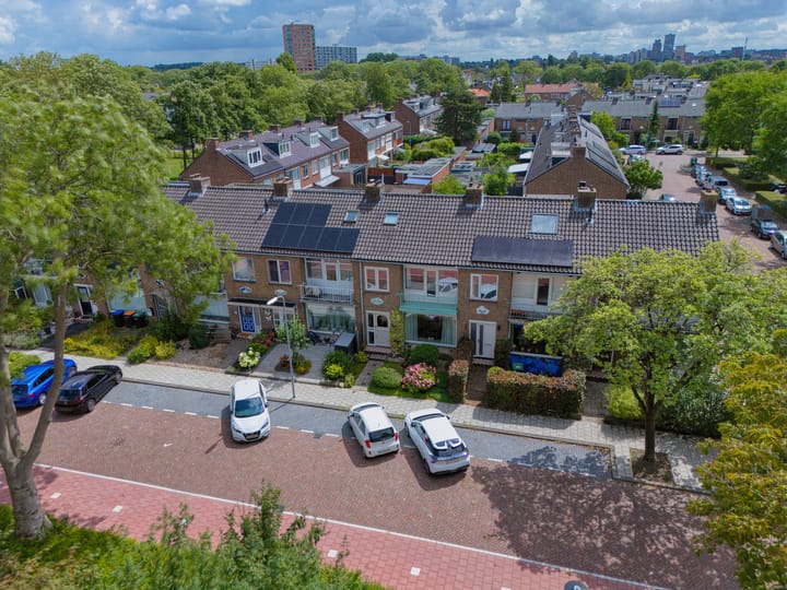 Langeraarstraat 10 in Zwijndrecht