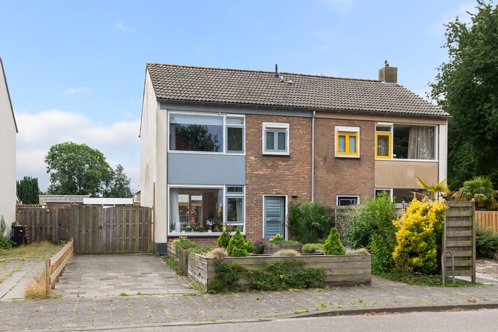 Photo of property Langerak 64, Abbenes