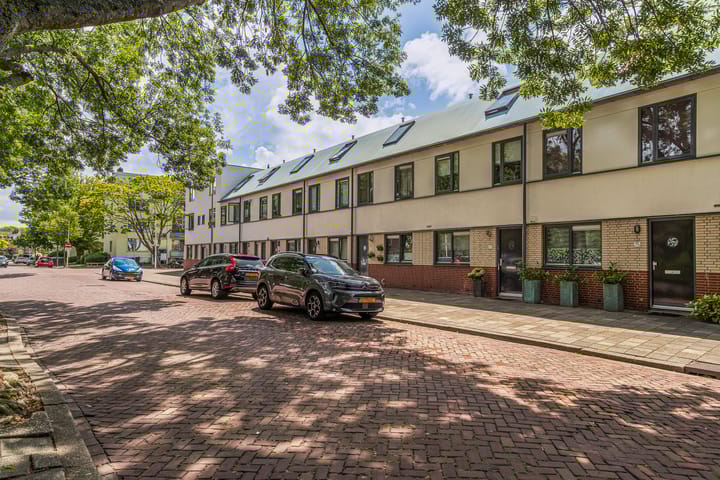 Langestede 77 in 's-Gravenhage foto
