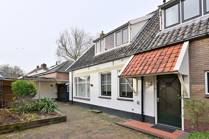 Langestraat 64 in Huizen