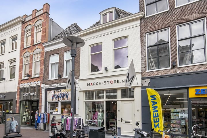 Langestraat 98B in Amersfoort