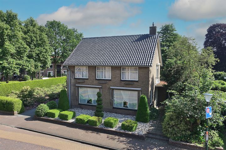 Photo of property Langeveenseweg 6, Geesteren