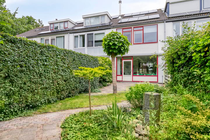 Photo of property Langevelderweg 157, Noordwijkerhout