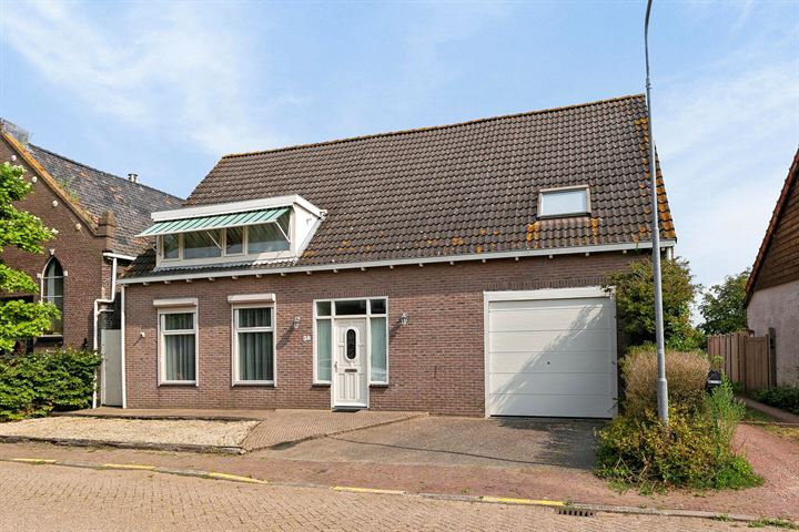 Langeweg 38 in Sint Philipsland