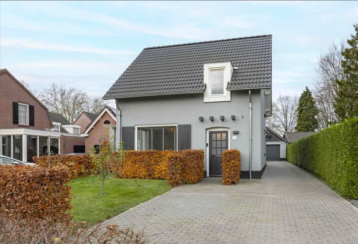 Langeweg 44a in Haaren