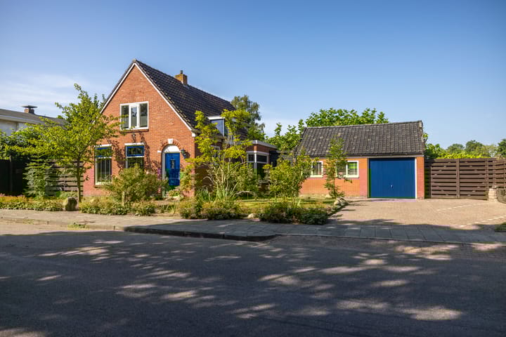 Langeweg 6 in Grootegast