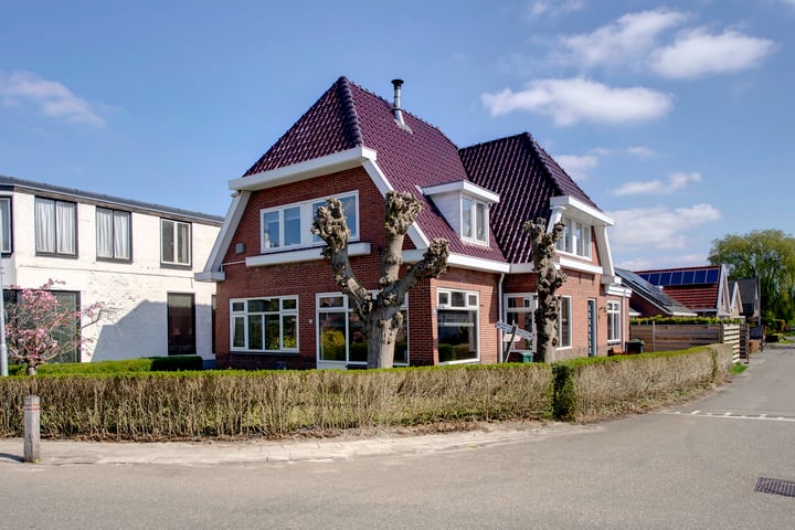 Photo of property Langewijk 83, Sappemeer